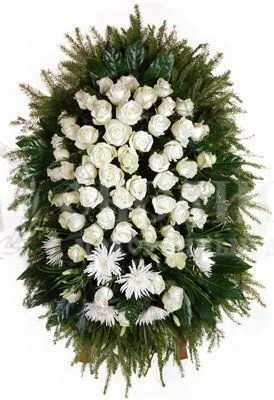 Ритуальный венок из живых цветов " Снежная королева "